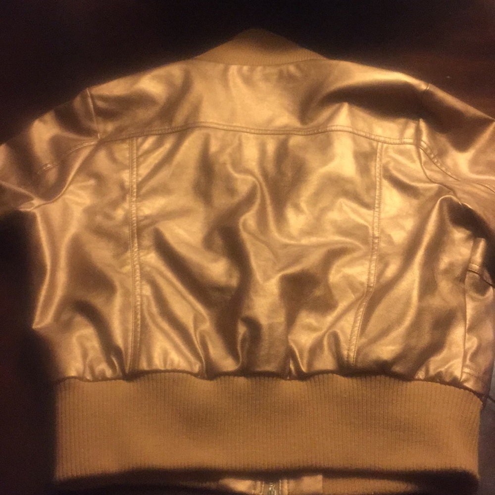 Jacket - Picture 3 of 5